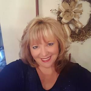 Meet your Posher, Lynne